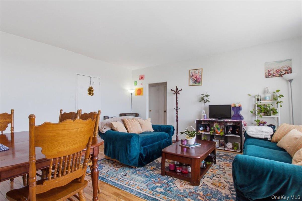 37 Summit Avenue, Unit 3A photo 9
