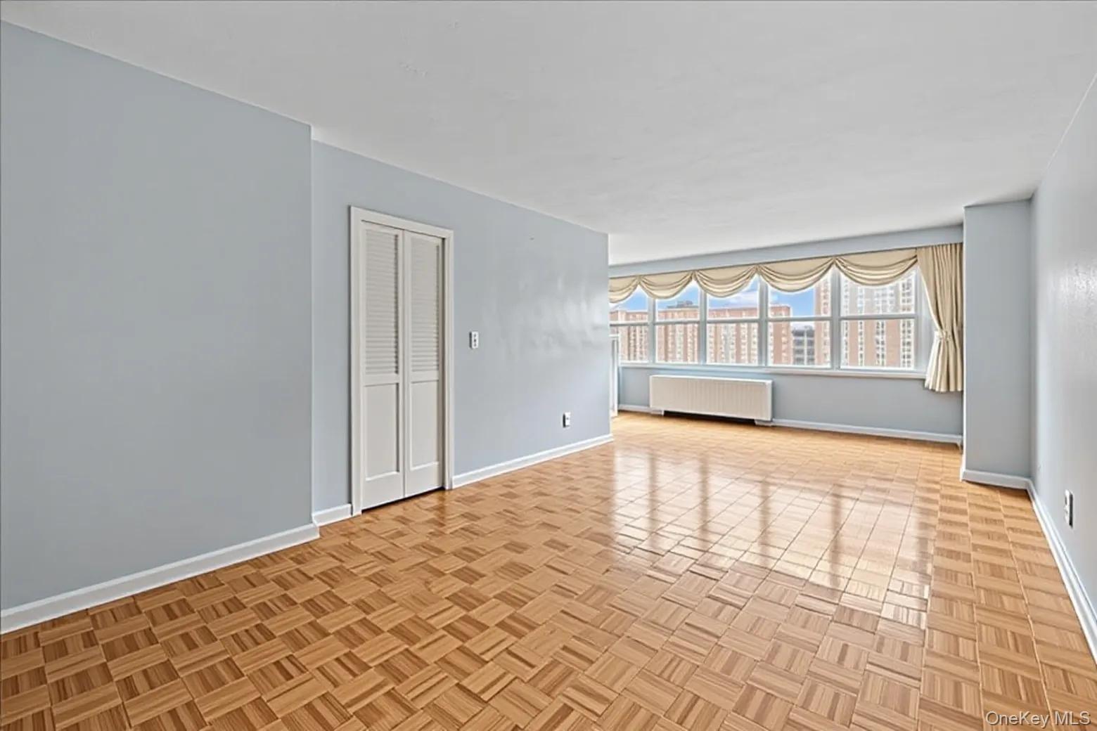555 Kappock Street, Unit 11G photo 2