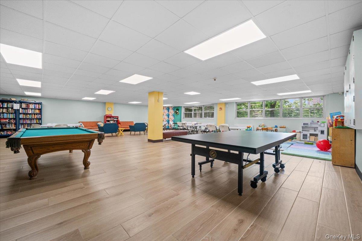 555 Kappock Street, Unit 11G photo 31