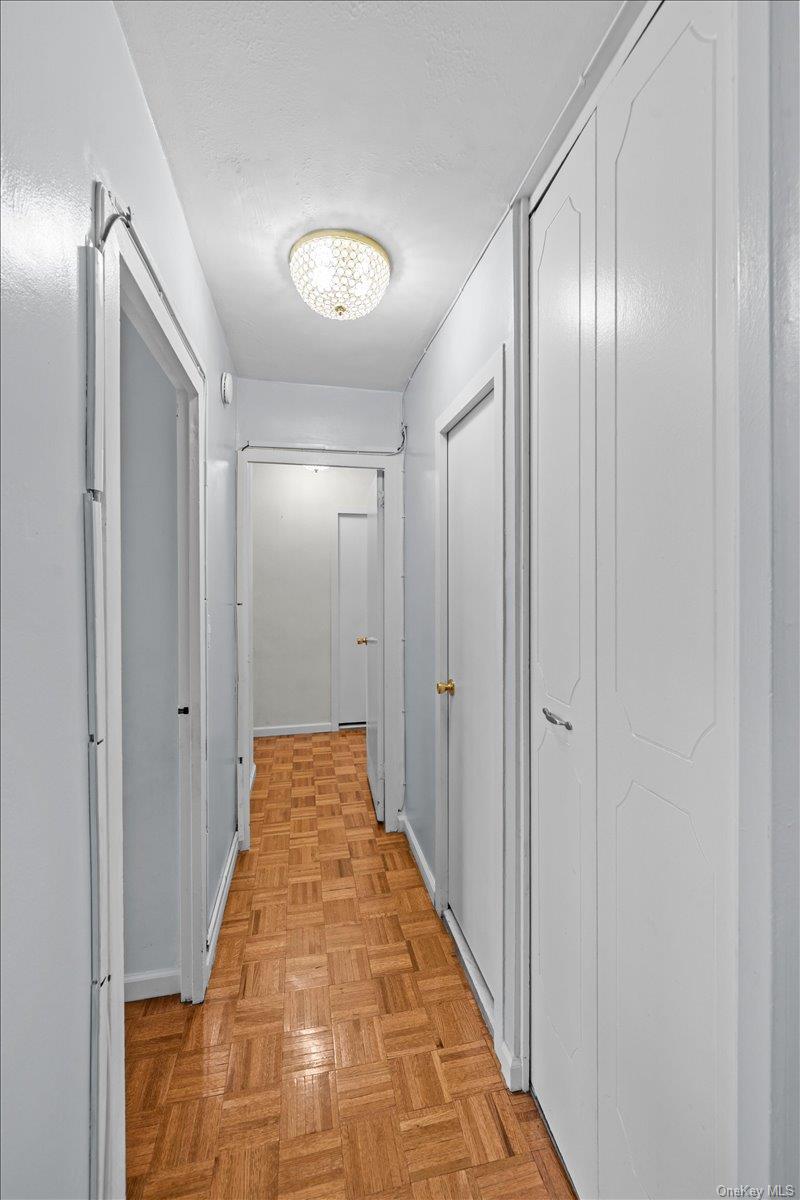 555 Kappock Street, Unit 11G photo 11