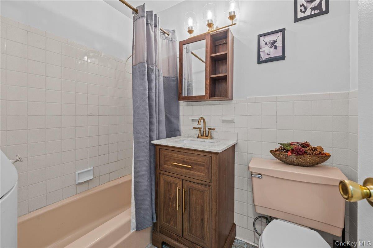 555 Kappock Street, Unit 11G photo 14