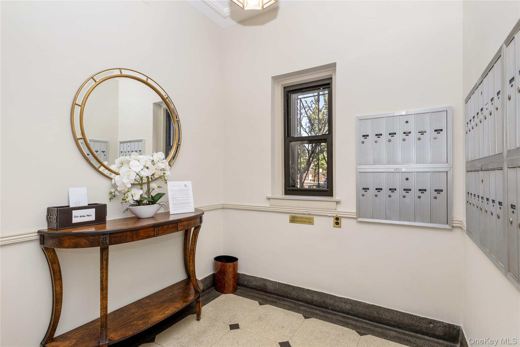 35 Parkview Avenue, Unit 1D photo 18