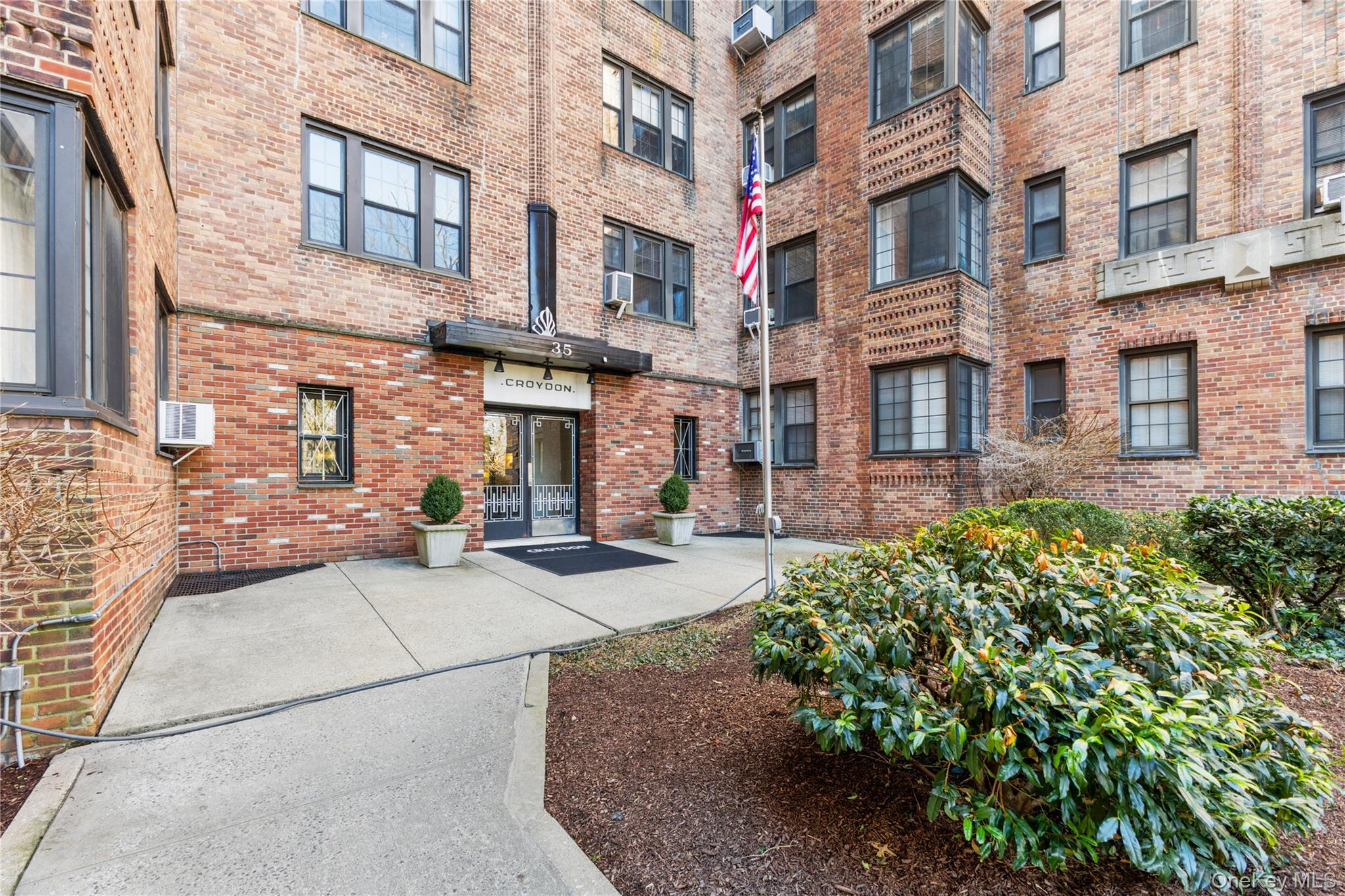 35 Parkview Avenue, Unit 1D photo 26