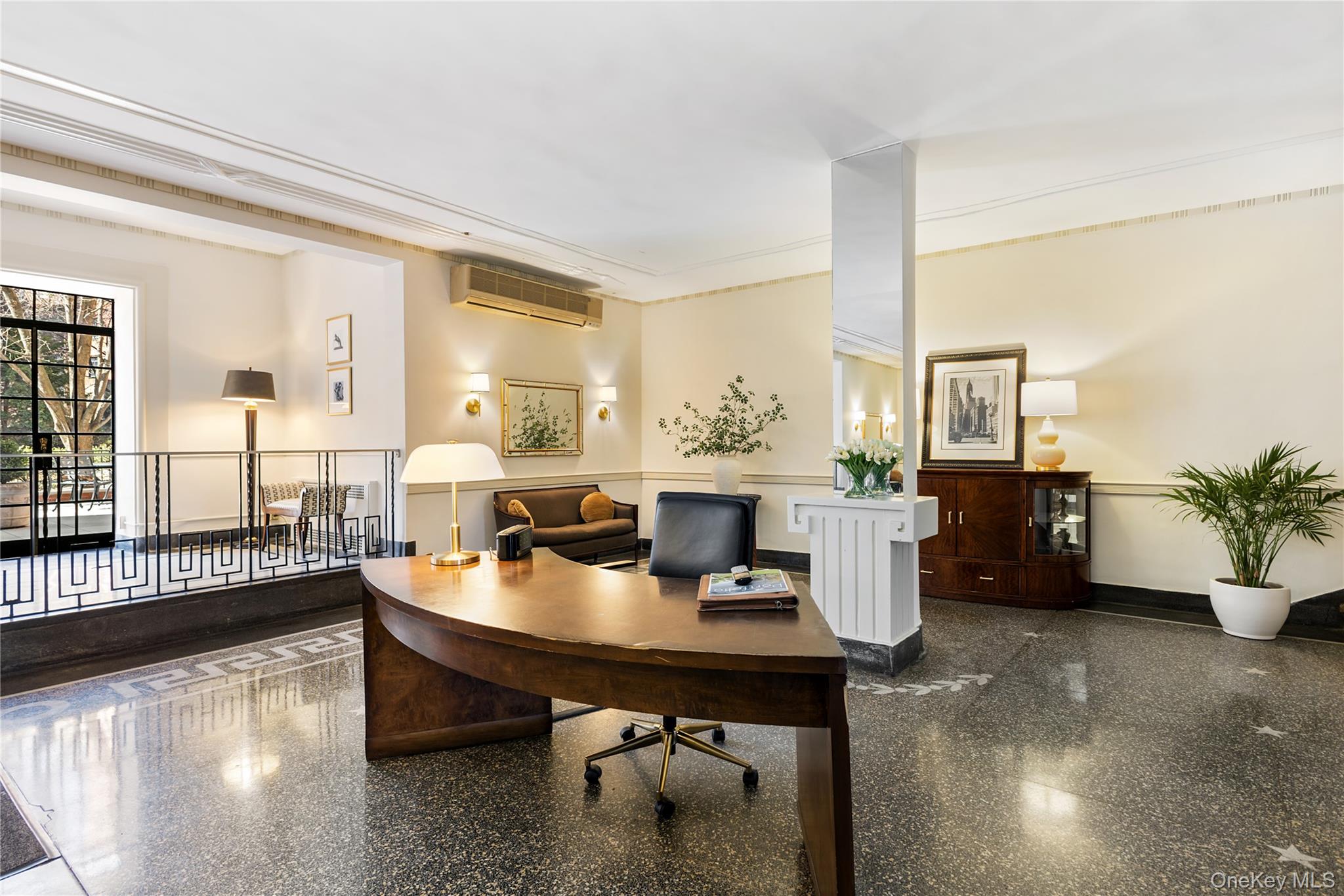 35 Parkview Avenue, Unit 1D photo 5