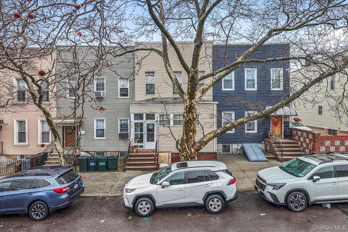 7351 70th Street – For Sale