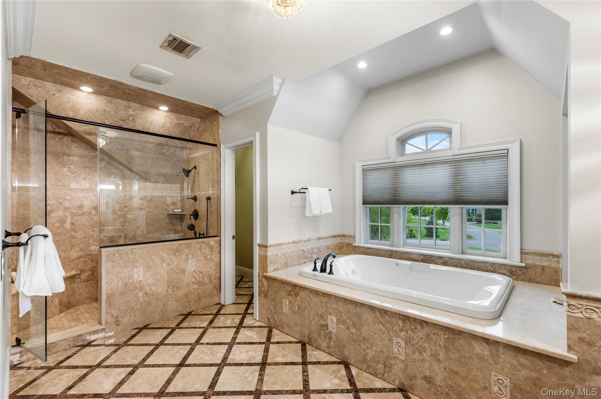 14 Kopac Lane – For Sale photo 31