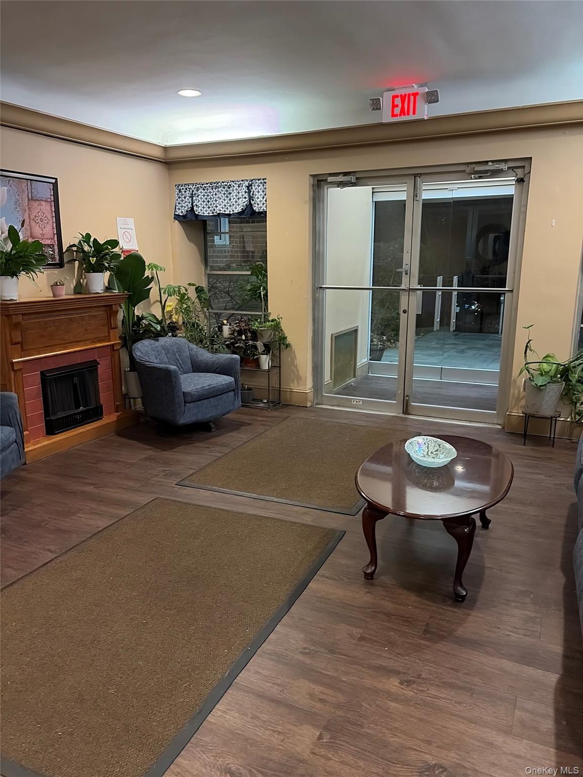 1234 Midland Avenue, Unit 3E photo 3