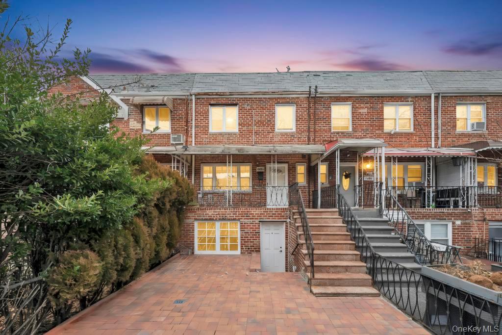 2033 E 68th Street – For Sale