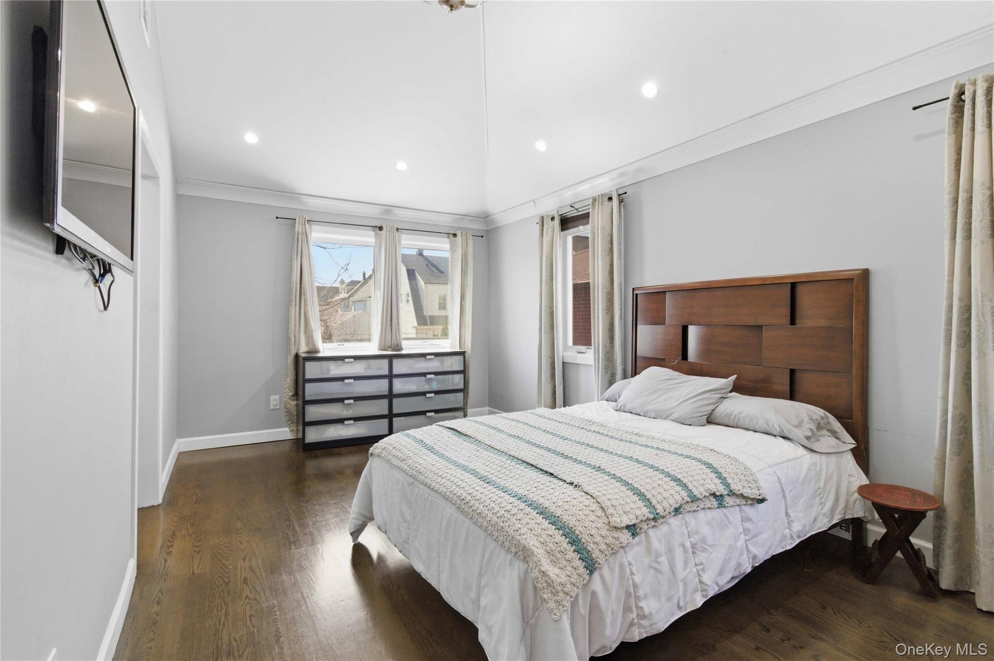 31-12 Buell Street – For Sale photo 25