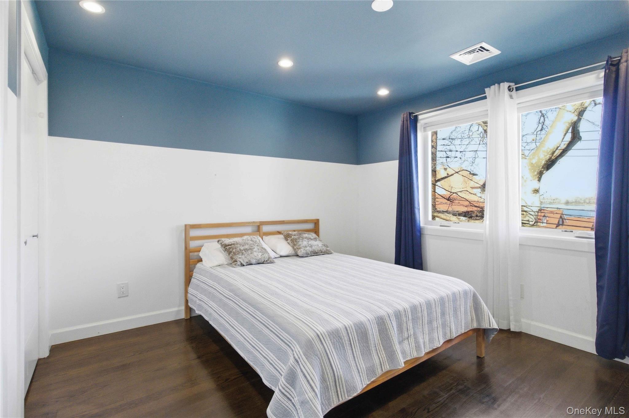 31-12 Buell Street – For Sale photo 35