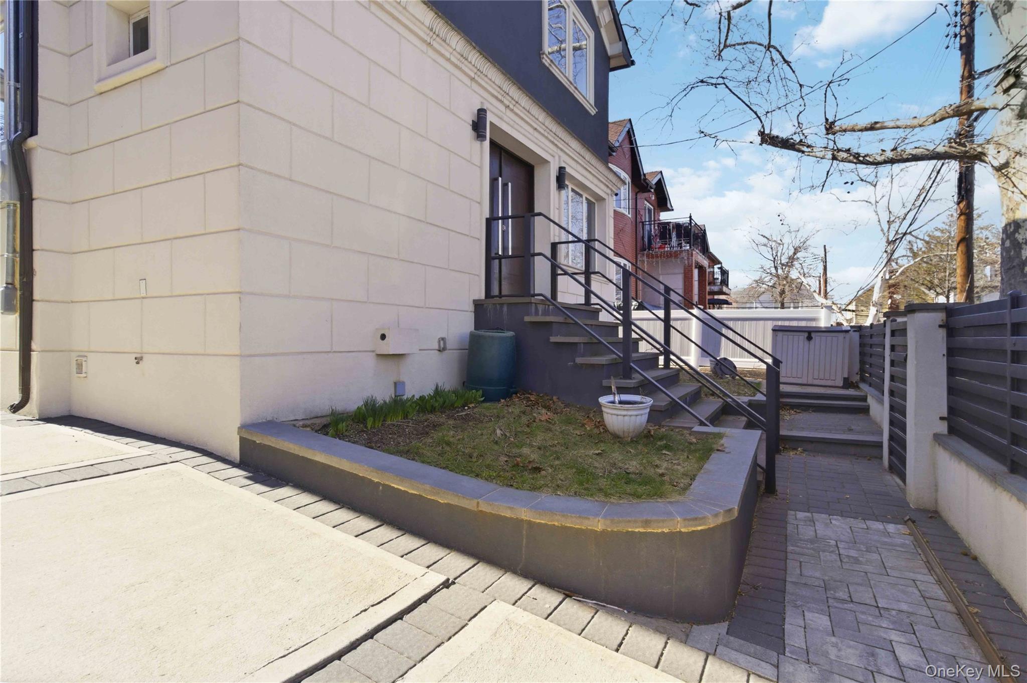 31-12 Buell Street – For Sale photo 7