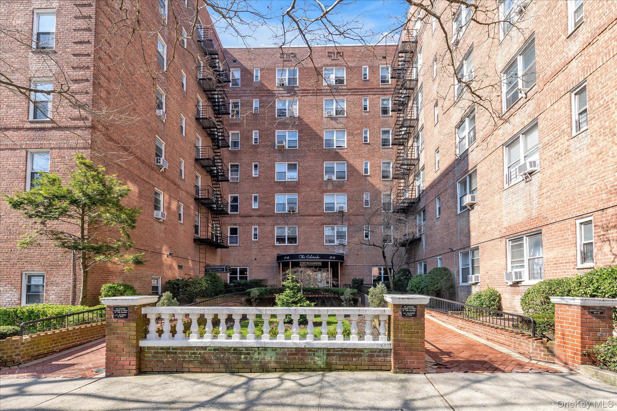 67-12 Yellowstone Blvd, Unit F18 photo 20