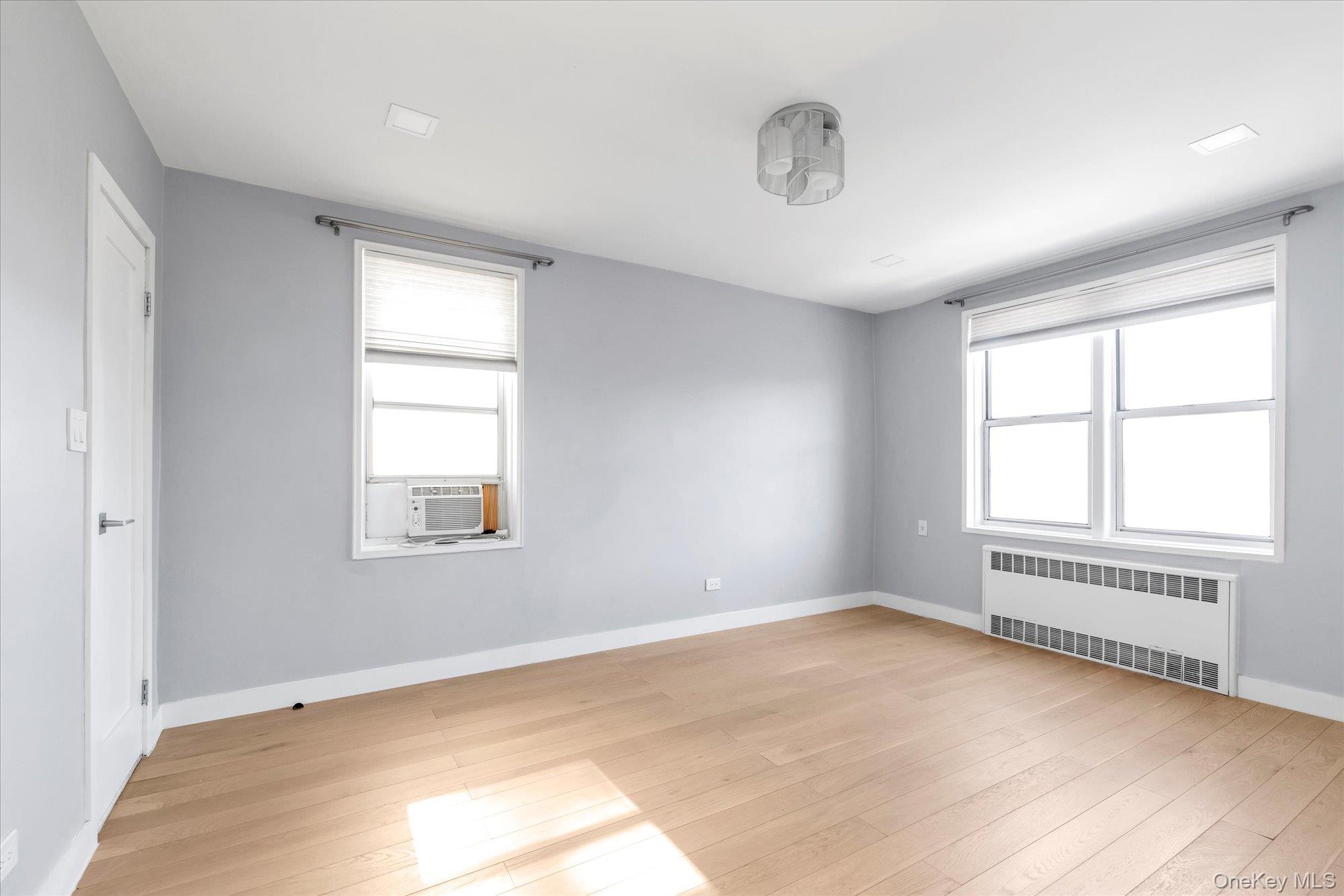 67-12 Yellowstone Blvd, Unit F18 photo 12