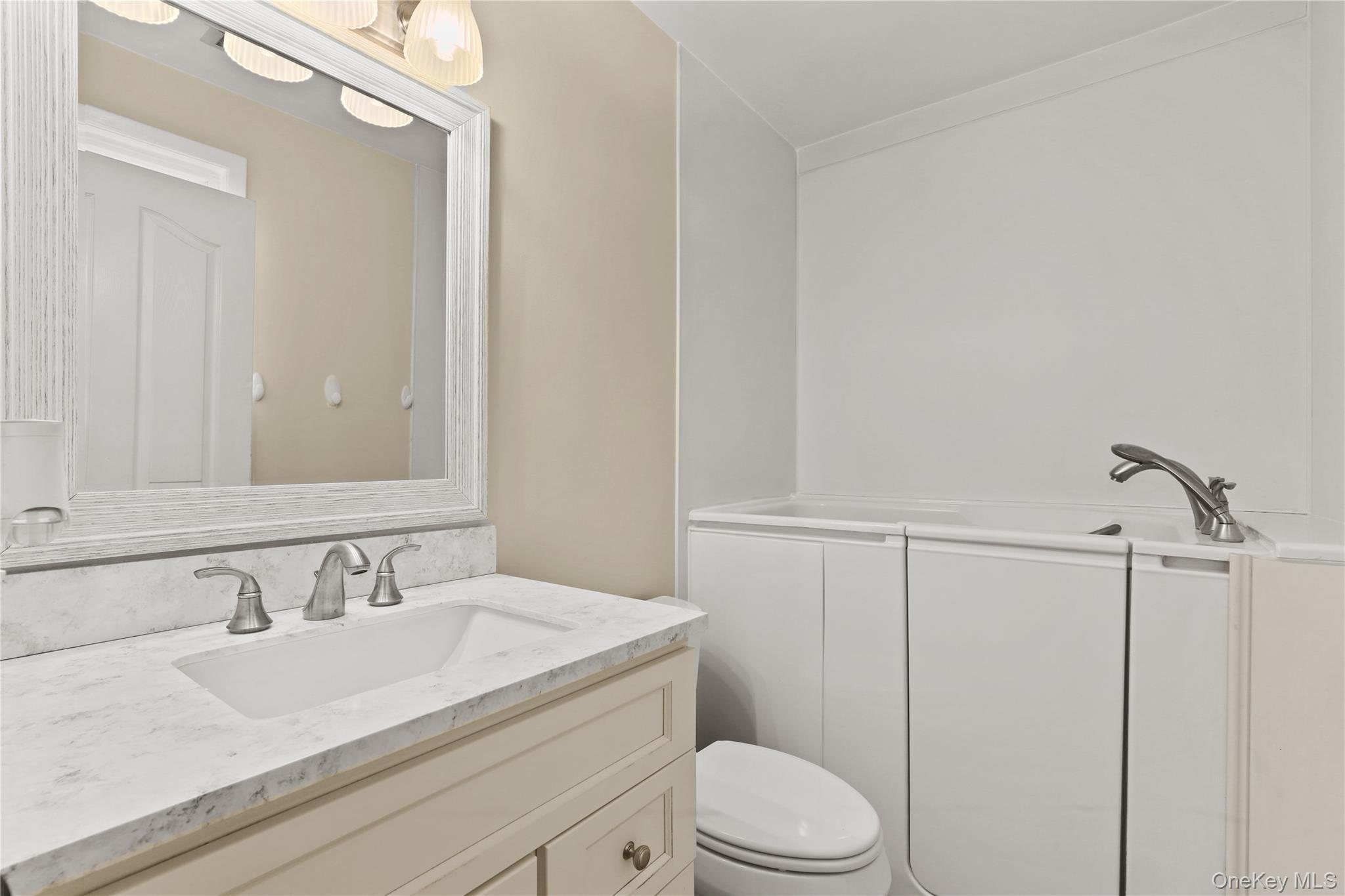 59 Kirby Close, Unit D photo 25