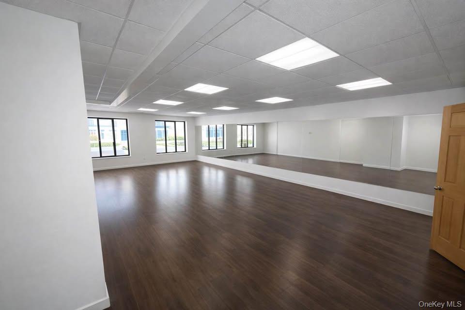 7905 Roosevelt Avenue – For Rent photo 7