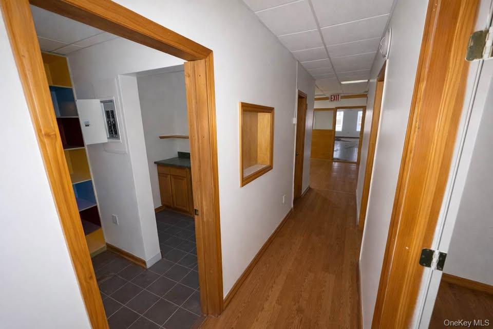 7905 Roosevelt Avenue – For Rent photo 8