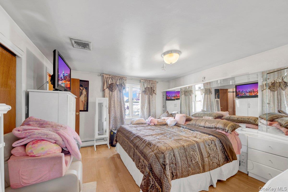 3252 Waterbury Avenue – For Sale photo 11