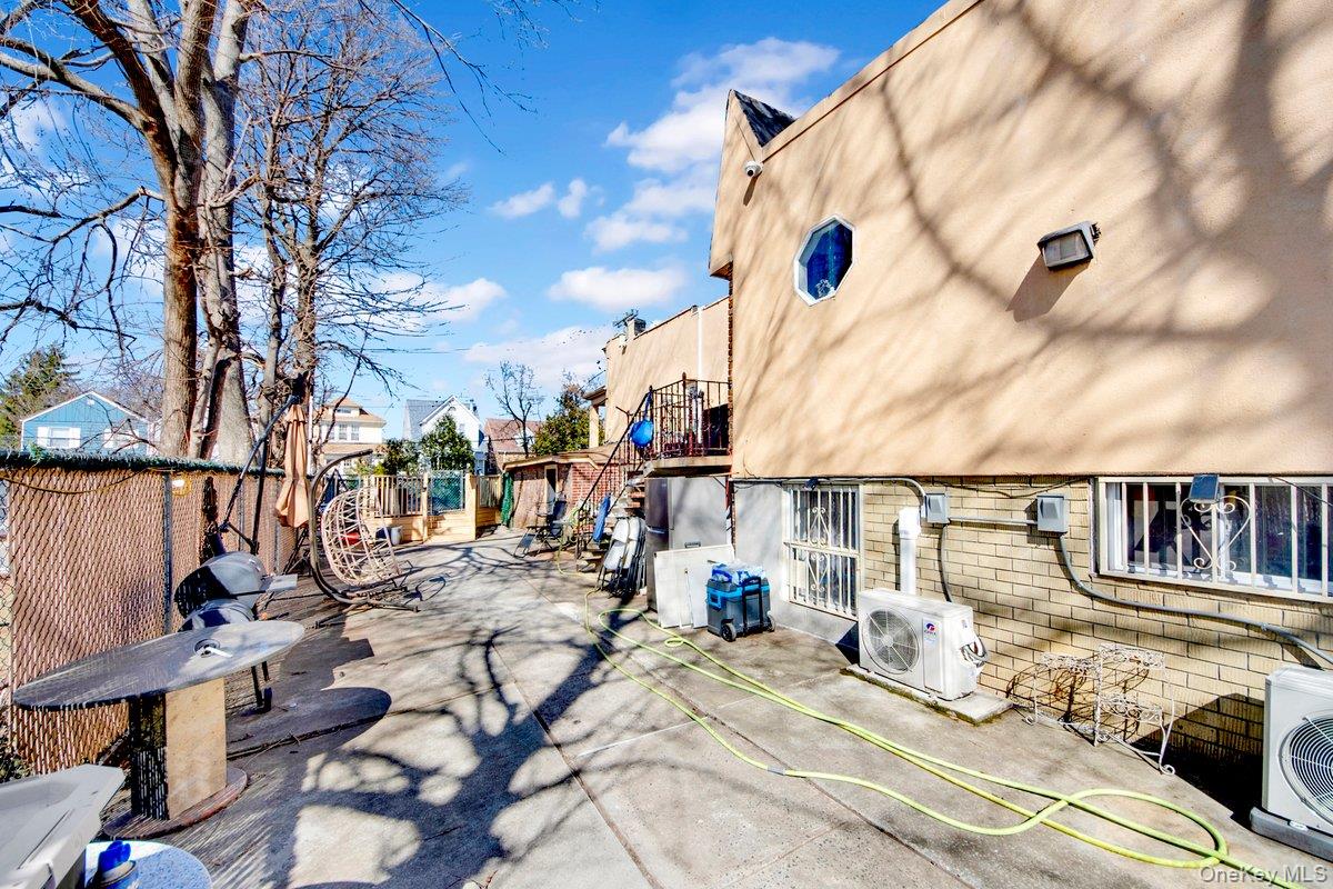 3252 Waterbury Avenue – For Sale photo 27