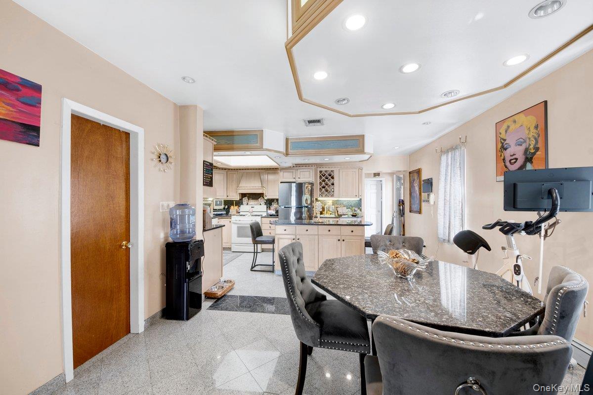 3252 Waterbury Avenue – For Sale photo 7