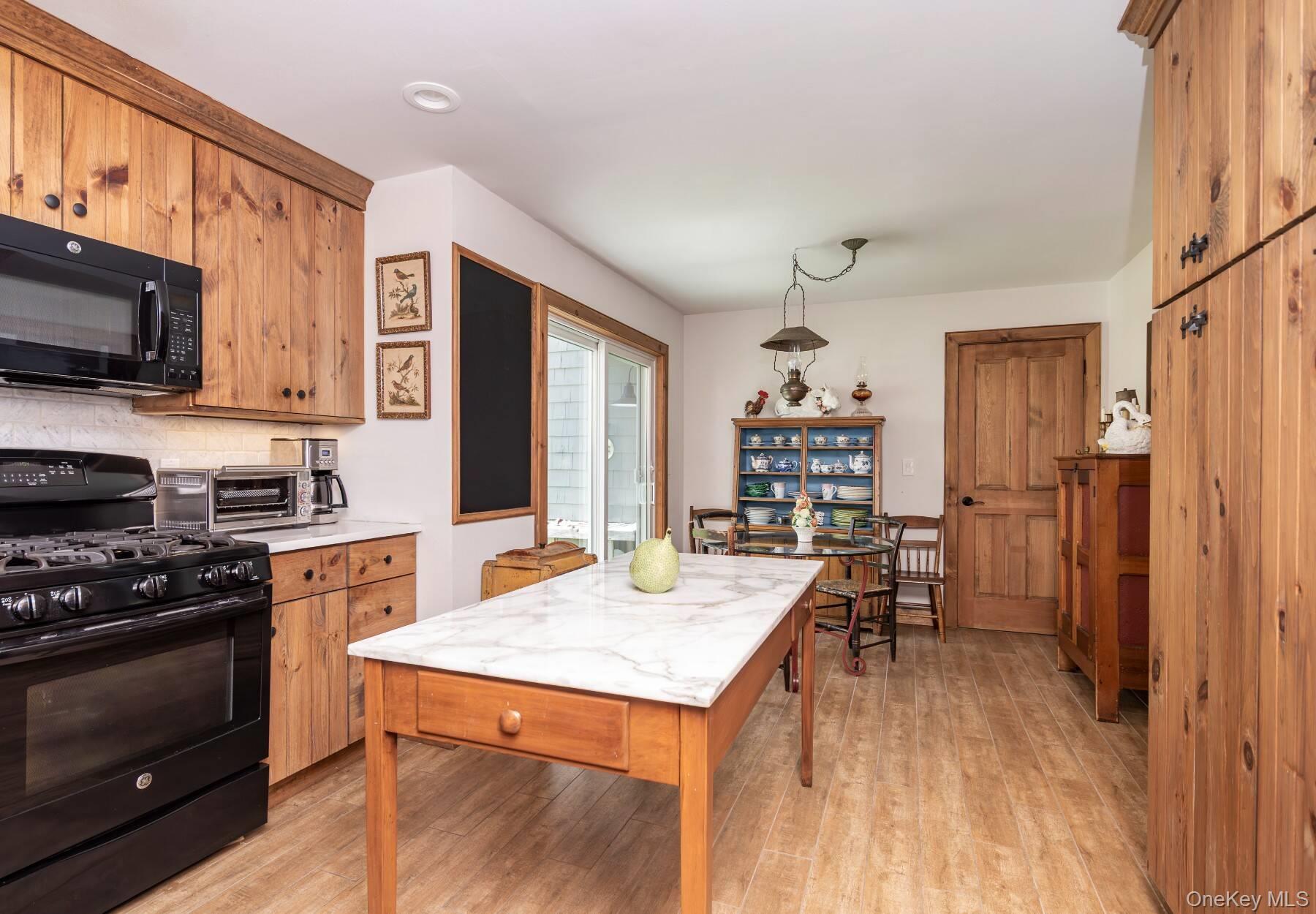 61 Huckleberry Lane – For Rent photo 10