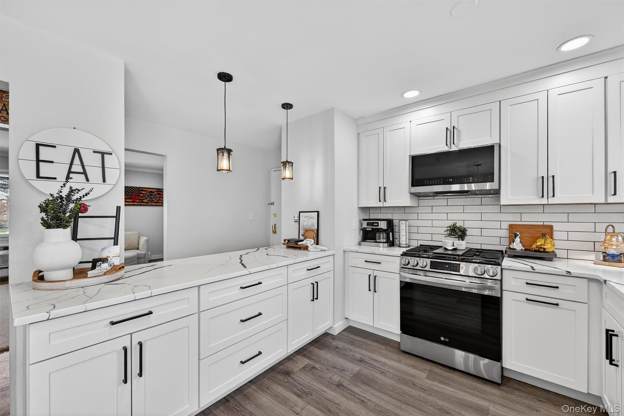35 Bon Aire Circle, Unit 8116 photo 6