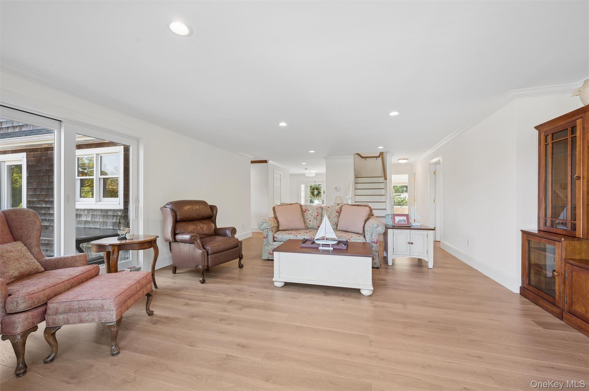 23 Whiting Road – For Rent photo 5