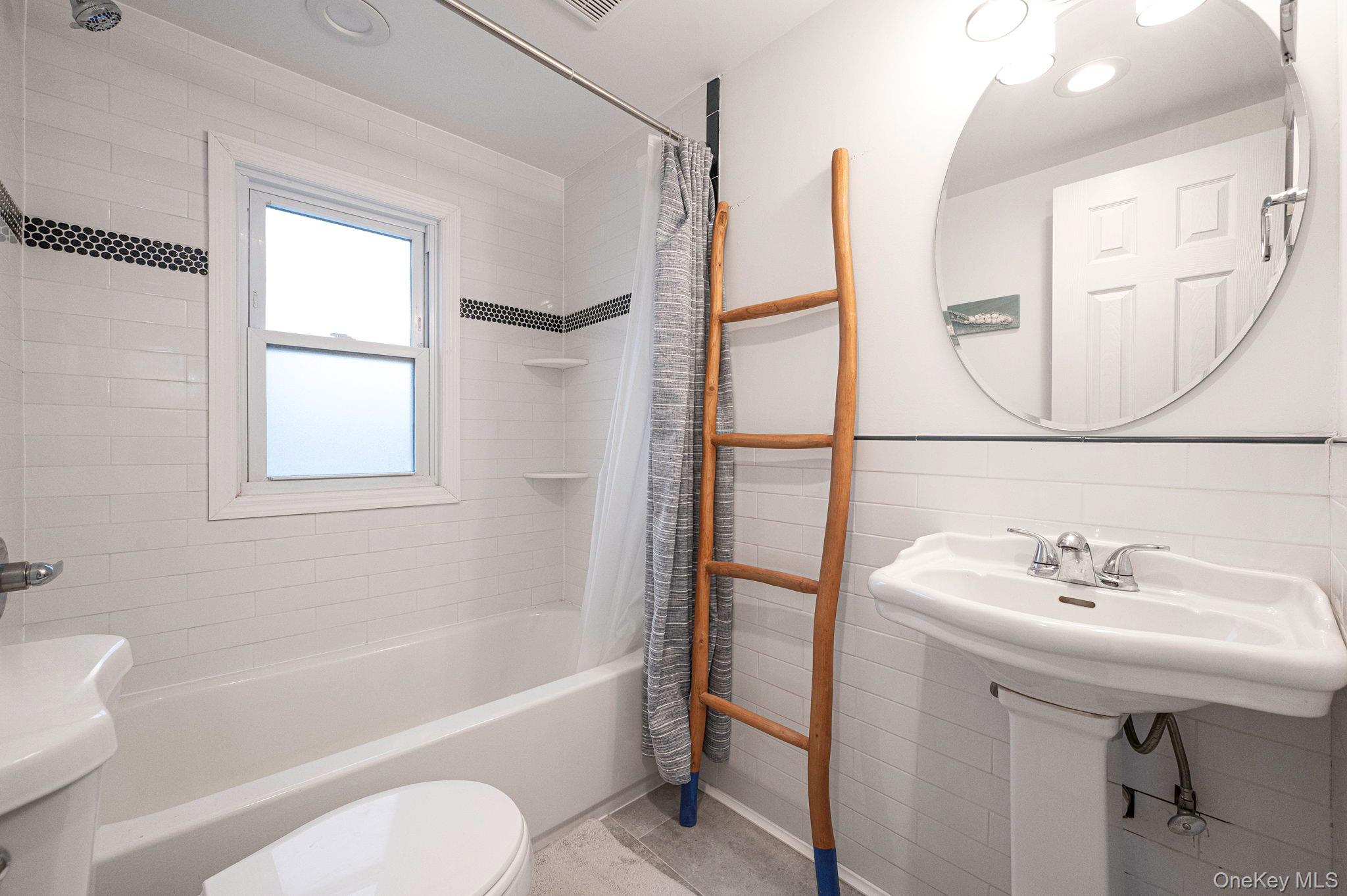 677 S 9th Street – For Sale photo 24