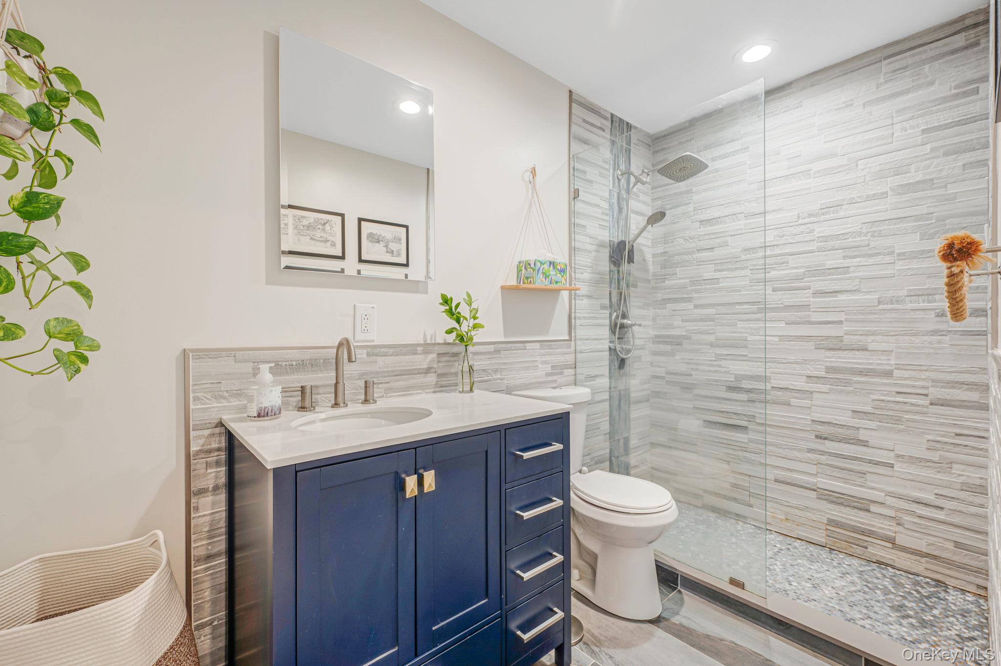 677 S 9th Street – For Sale photo 14