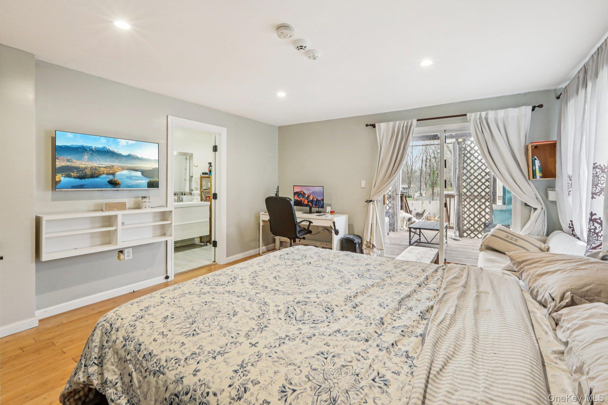 19 Parker Avenue – For Sale photo 15