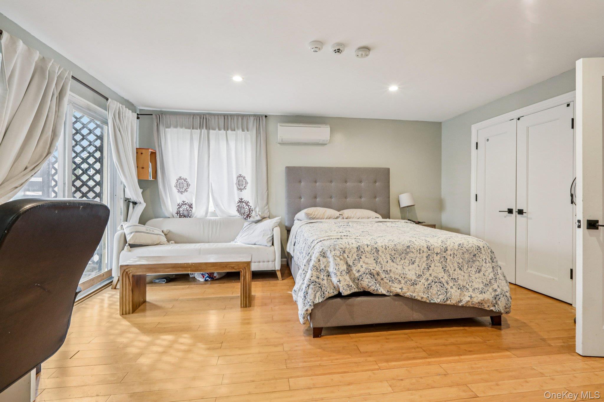 19 Parker Avenue – For Sale photo 16