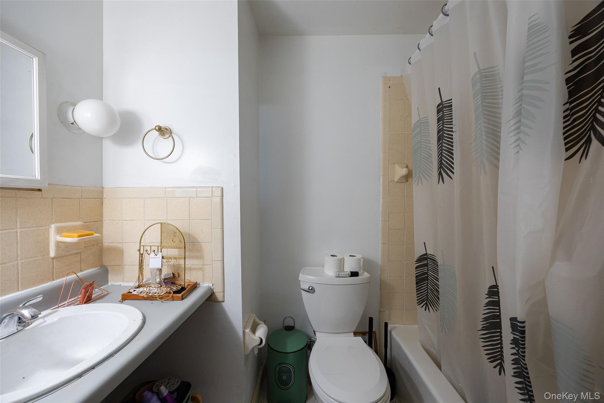 81 Vineyard Avenue – For Sale photo 15
