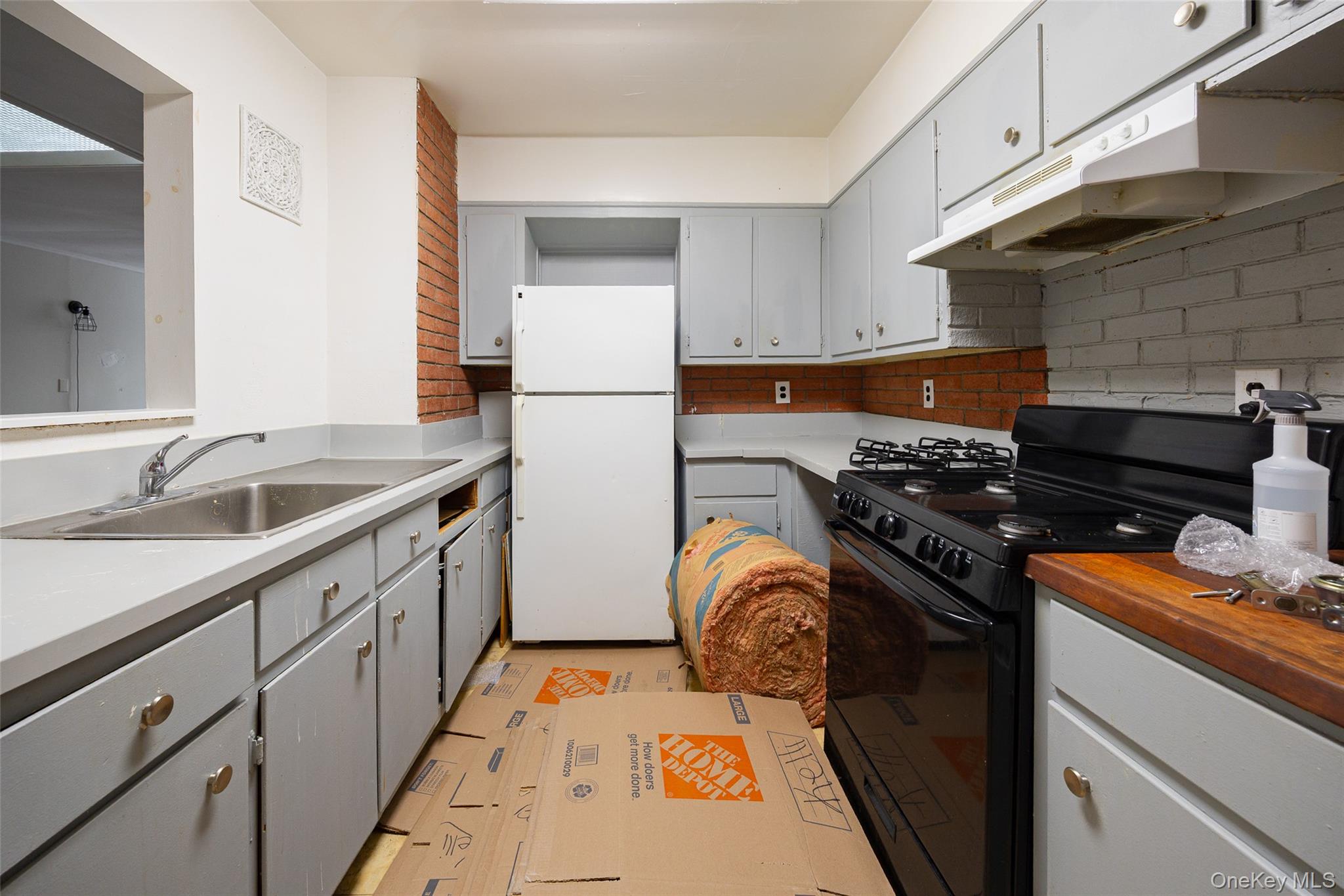 81 Vineyard Avenue – For Sale photo 26