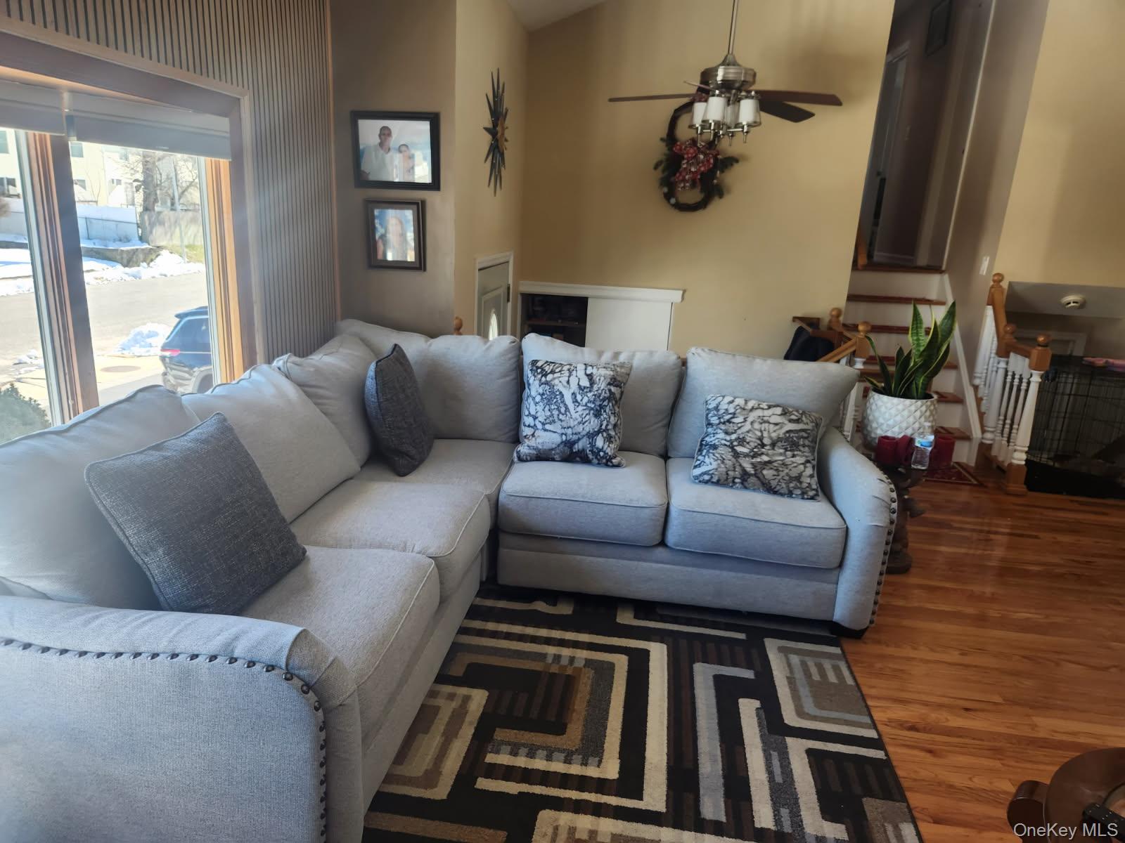 160 Bark Avenue – For Sale photo 4