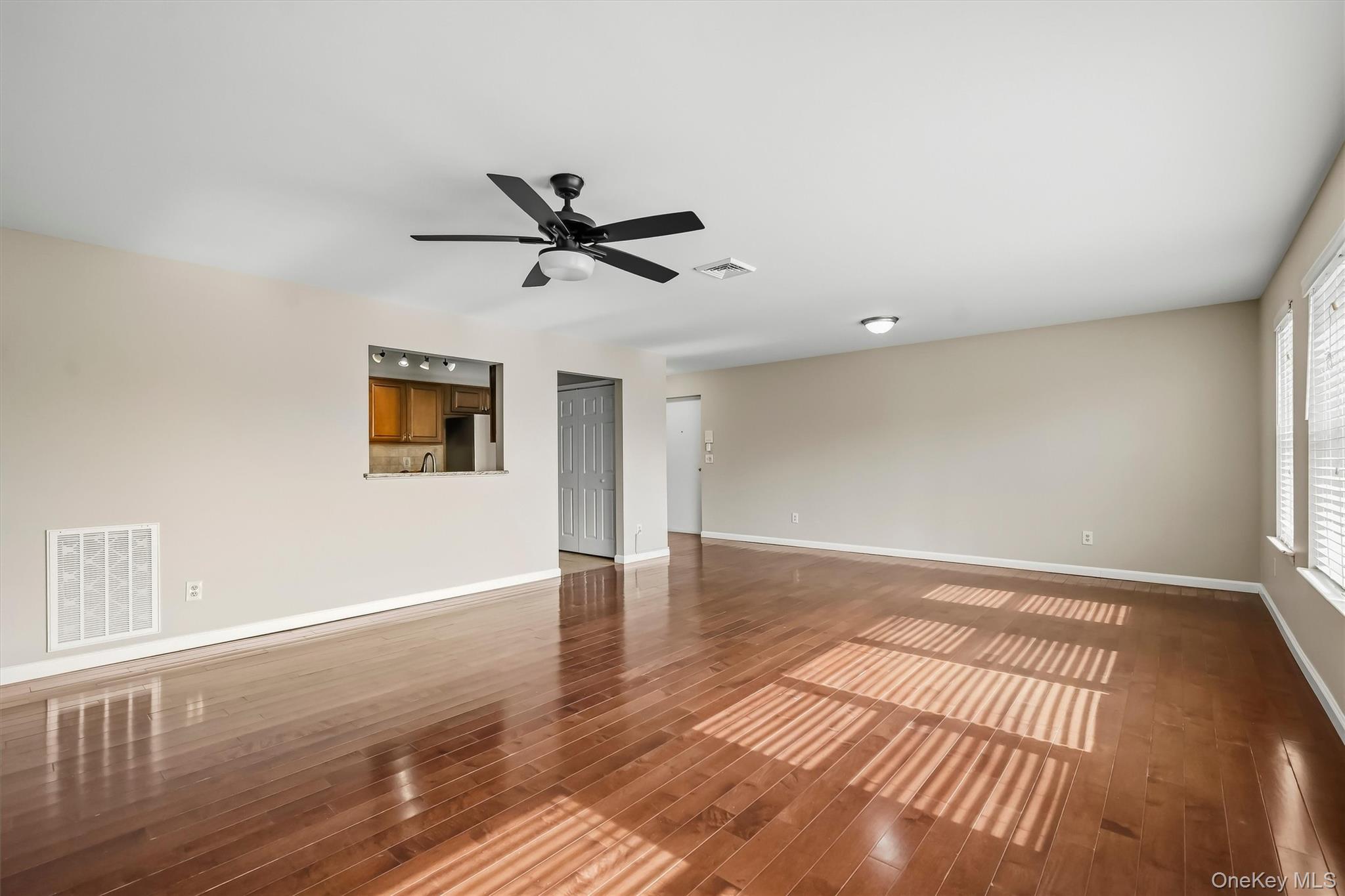 143 Deer Court Drive – For Sale photo 7