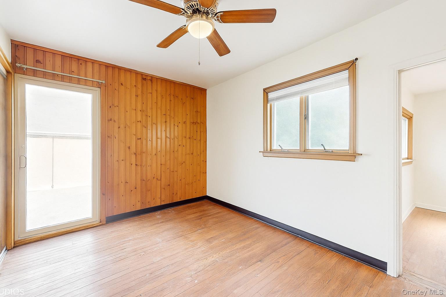 D132 Edgewater, Unit D photo 4