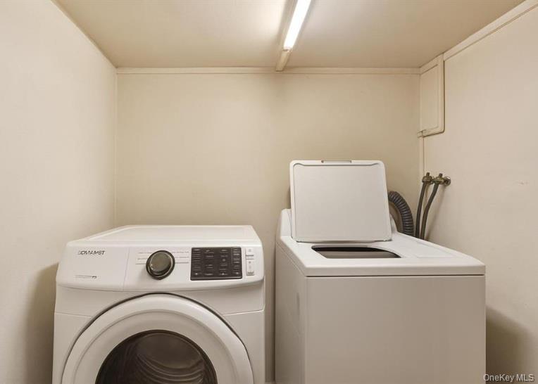 D132 Edgewater, Unit D photo 7