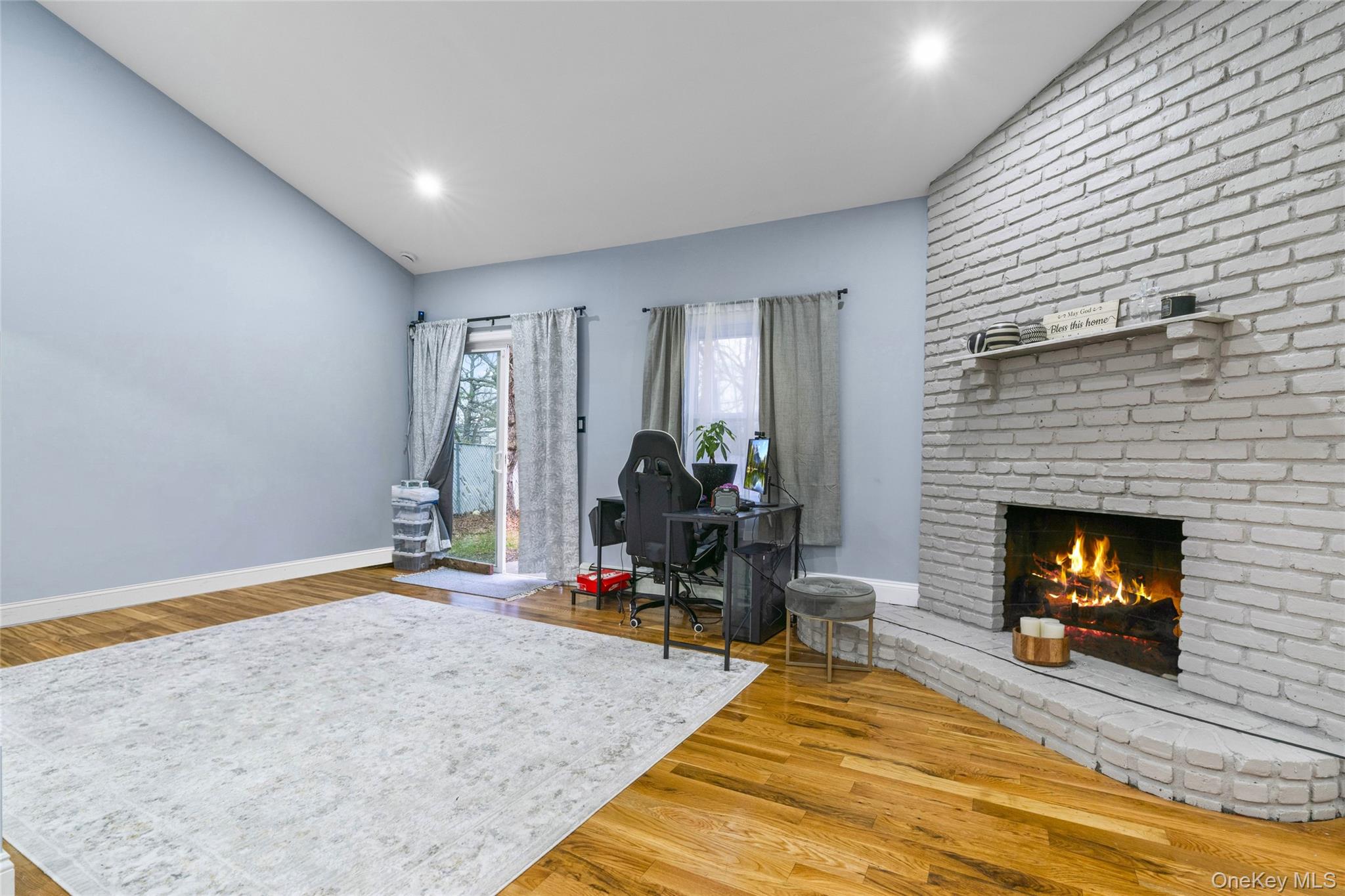 1 Linden Street – For Sale photo 9