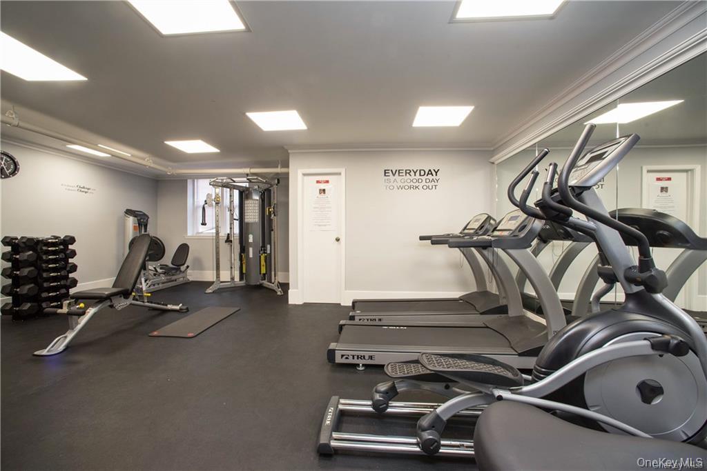 485 Bronx River Road, Unit B64 photo 9