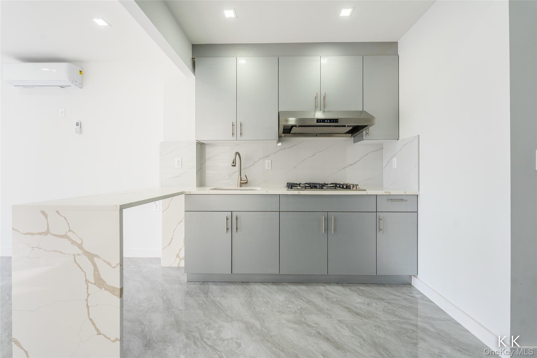 941 57th Street, Unit 1A photo 10