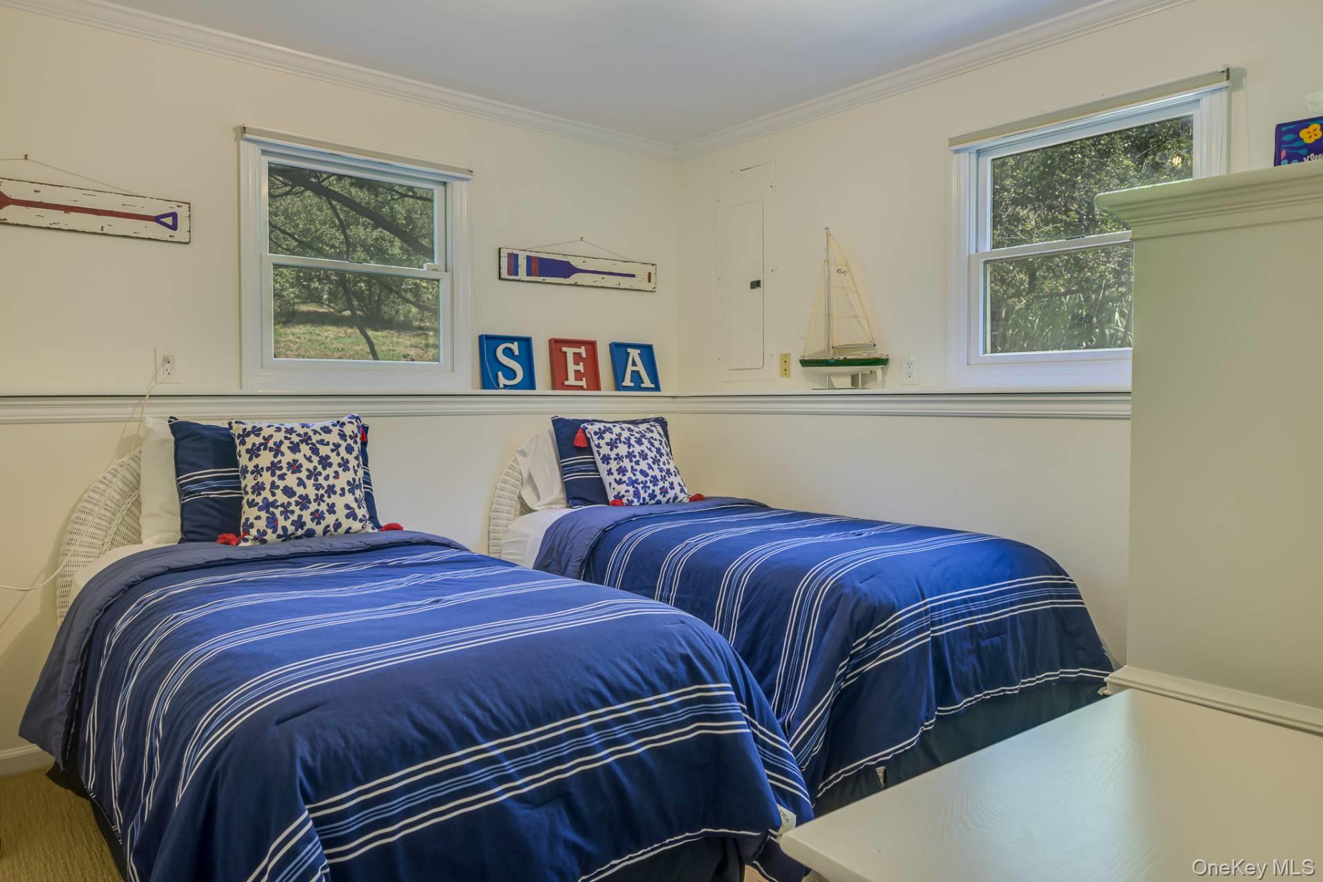 6 Peconic Road – For Rent photo 18