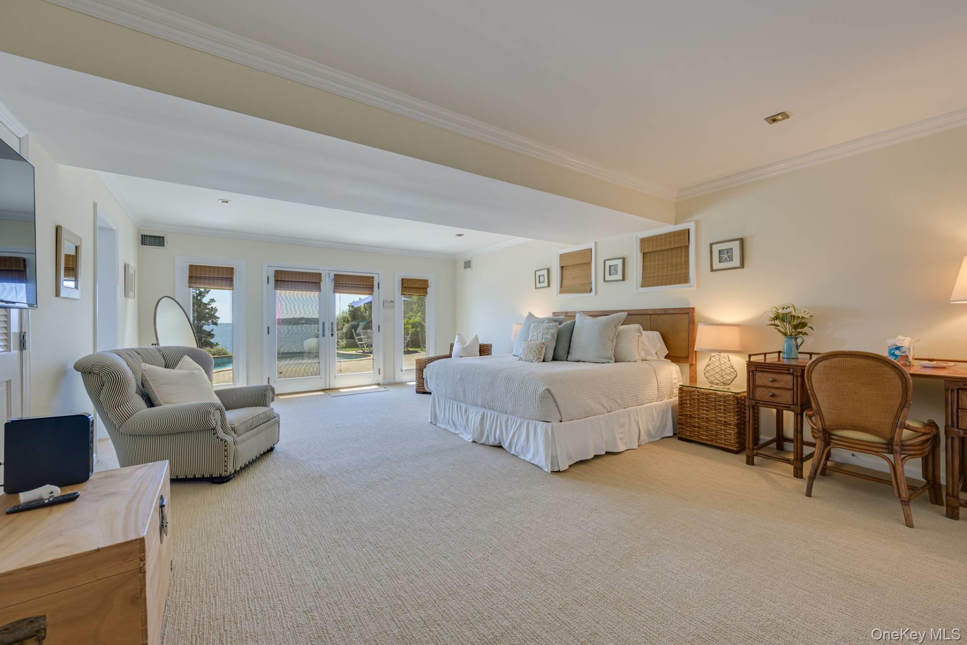 6 Peconic Road – For Rent photo 14