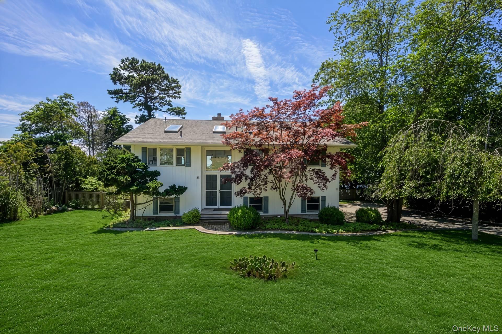 6 Peconic Road – For Rent photo 3