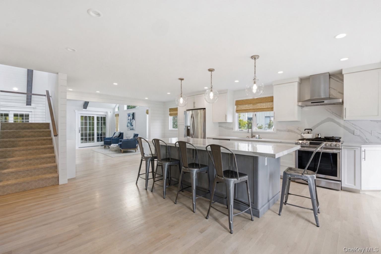 1 Canal Way – For Rent photo 4