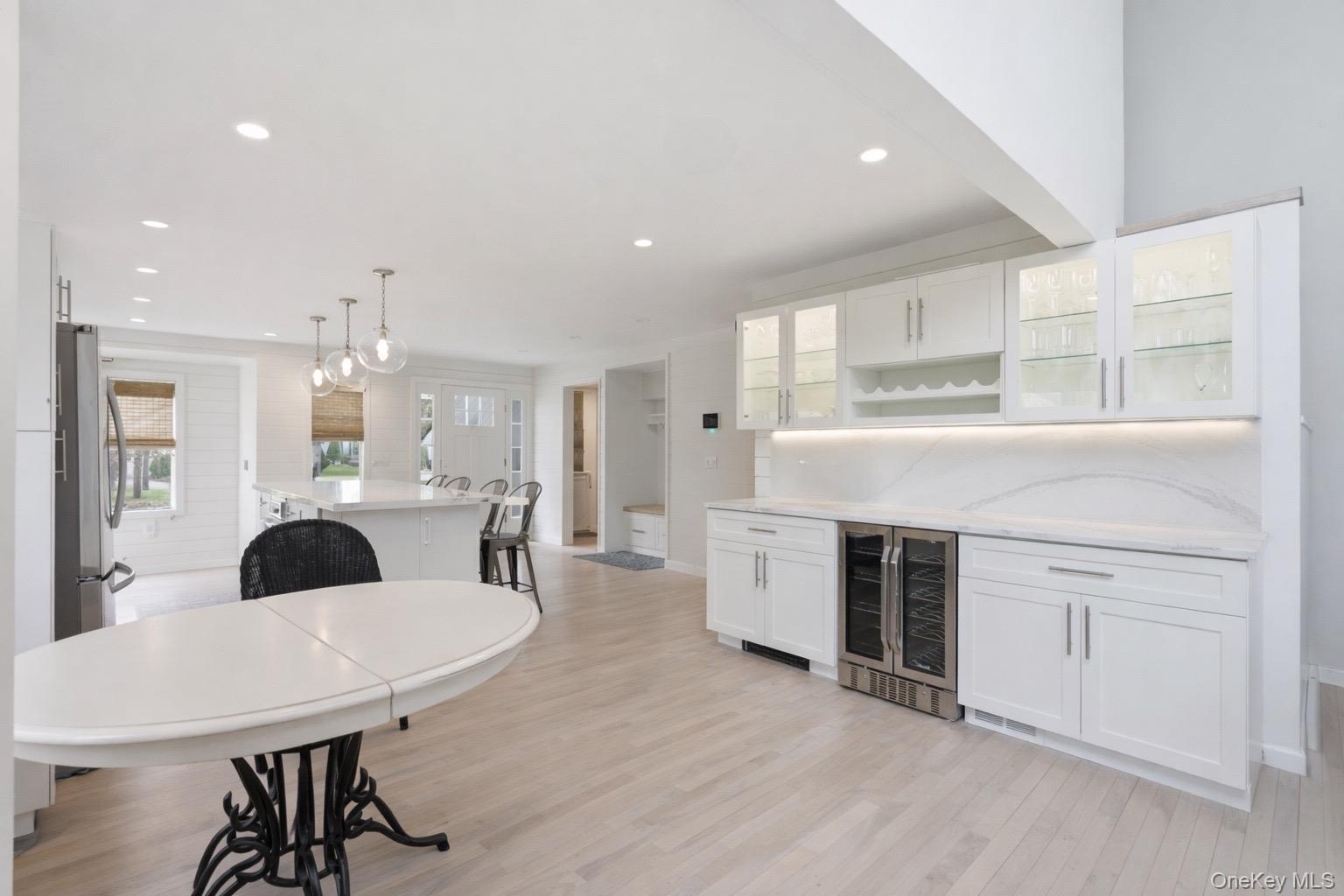 1 Canal Way – For Rent photo 8