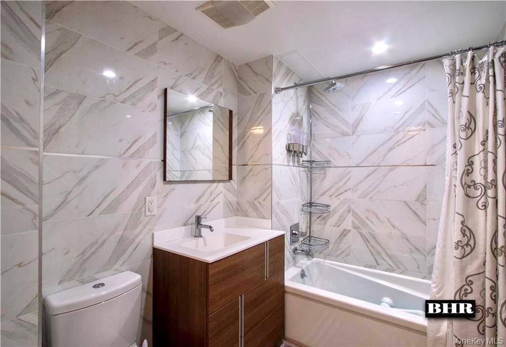 3435 Guider Avenue, Unit 5A photo 9