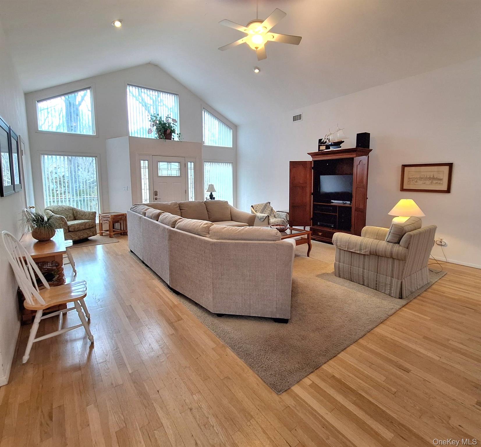 7 Clay Pit Road – For Rent photo 5