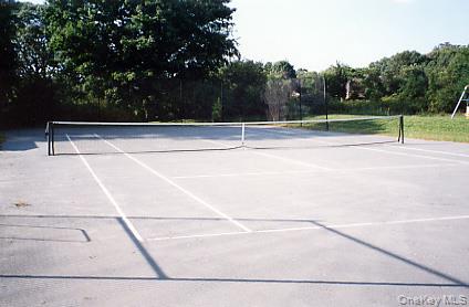 7 Clay Pit Road – For Rent photo 3