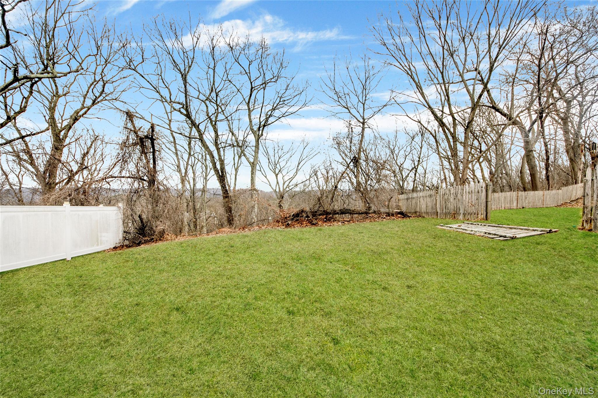 130 Benefield Boulevard – For Sale photo 29