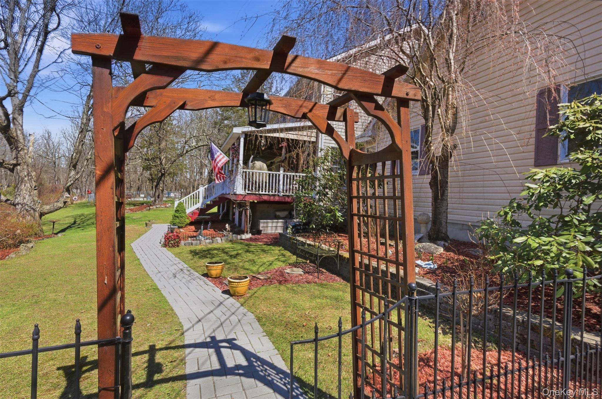 1285 Lakes Road – For Sale photo 35
