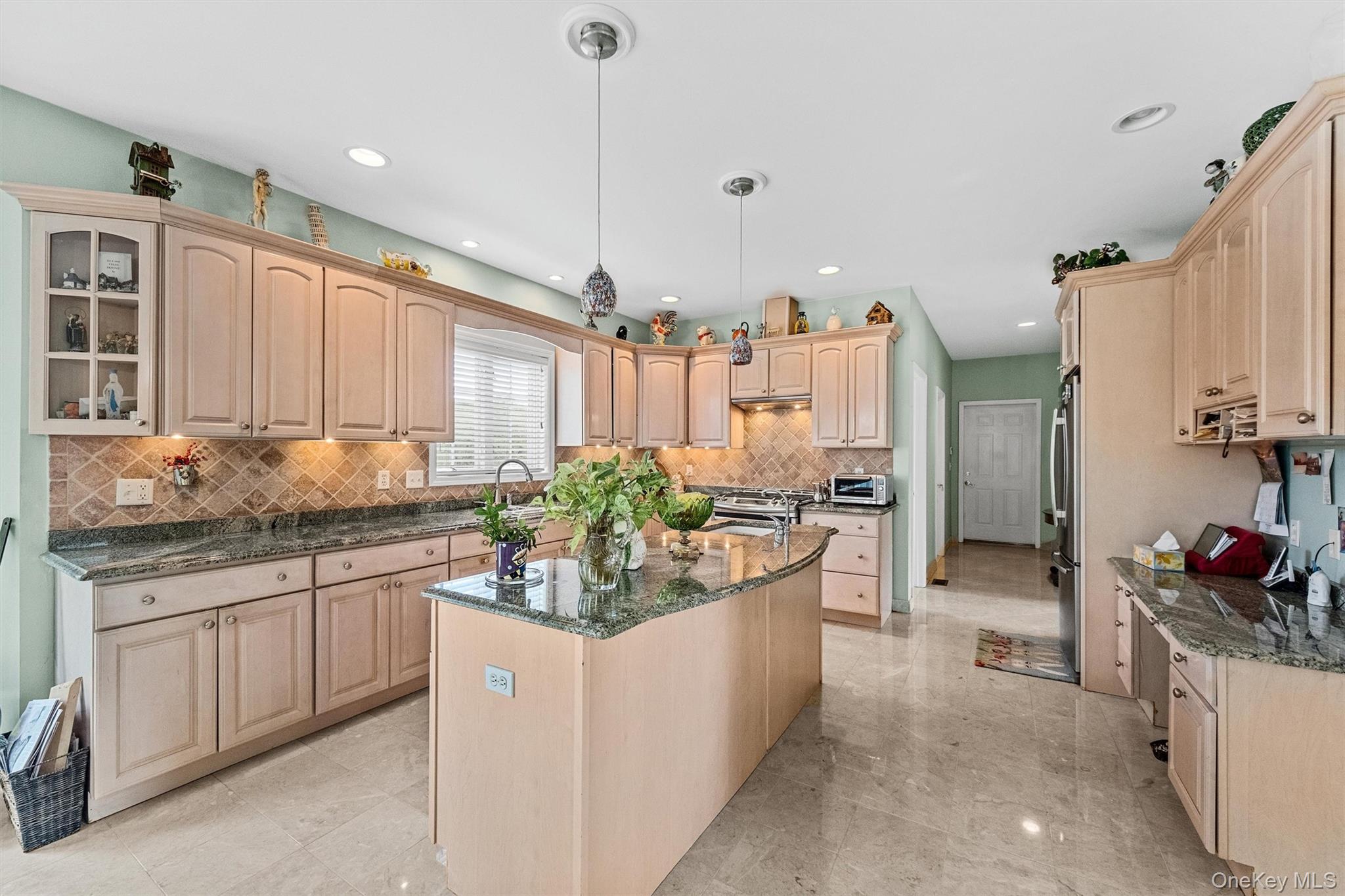 20 Goshen Road – For Rent photo 15